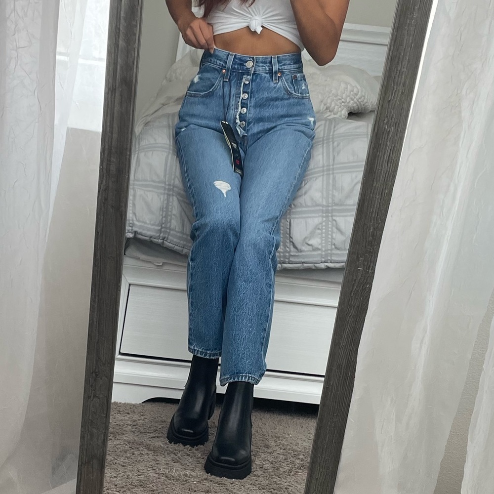 🆕Levi’s 501 Original Cropped Jeans
